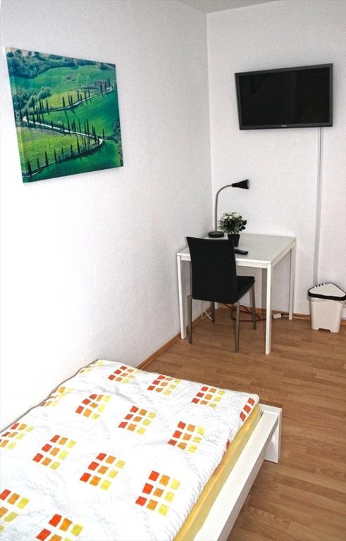 1Azimmervermietung Hannover/Zentrum Екстер'єр фото